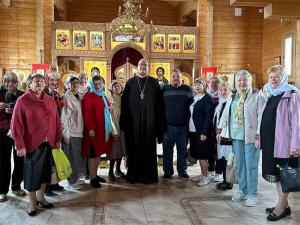 Участники Центра общения старшего поколения в г. Батайске посетили Пантелеимоновский храм
