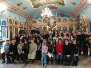 Учащиеся гимназии  МБОУ № 21  посетили Покровский храм г. Батайска