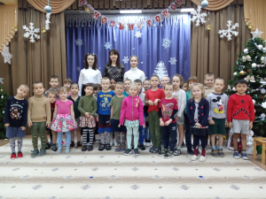 Ученики воскресной школы Кирилло-Мефодиевского прихода поздравили воспитанников детских садов с Рождеством Христовым