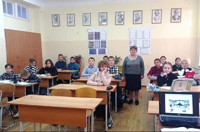 В Николаевской школе прошли беседы со учащимися о праведном Павле Таганрогском