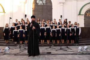 На подворье Кафедрального собора г. Ростова-на-Дону состоялся вечер хоровой музыки
