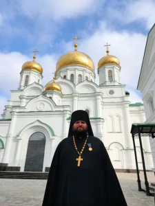 "Мощи из Иерусалима, скрытая роспись и нетонущая икона: О самых удивительных святынях на Дону рассказал древлехранитель"