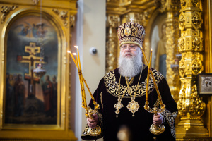 В Неделю 3-ю по Пасхе, святых жен-мироносиц, Глава Донской митрополии совершил Божественную литургию в Ростовском кафедральном соборе Рождества Пресвятой Богородицы 