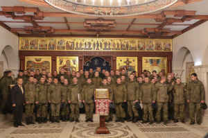 На приходе храма святого Георгия Победоносца состоялось вручение благодарностей военнослужащим