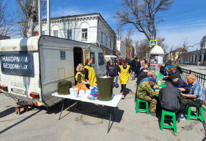 В Таганроге завершилась ежегодная благотворительная акция "Наркормим Бездомных"