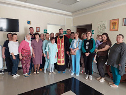 Настоятель Ильинского храма г. Таганрога посетил городской Центр здоровья 