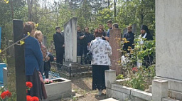Заведующий регентско-певческим отделением ДДС совершил заупокойную литию на могиле первого ректора Ростовской консерватории